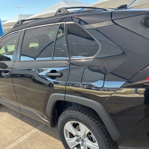 2019 Toyota RAV4 XLE 照片 6