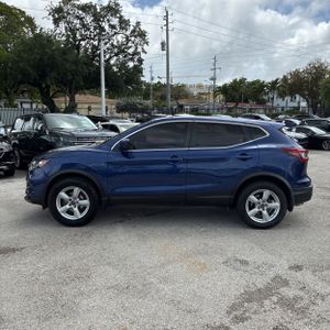 NISSAN ROGUE SPORT S - 3