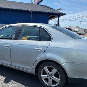 VOLKSWAGEN JETTA SE - 6