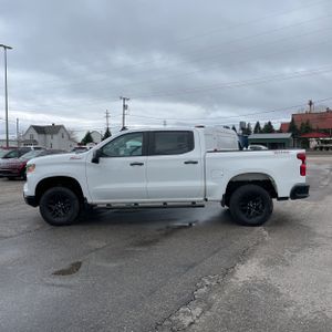 CHEVROLET SILVERADO 1500 CUSTOM TRAIL BOSS - 3