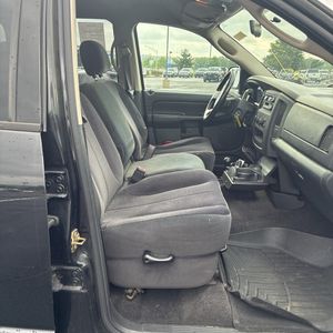 صورة مصغرة 32 لـ 2005 Dodge RAM 1500 SLT/LARAMIE