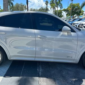 2021 Porsche CAYENNE GTS COUPE 照片 11