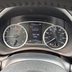 2016 Nissan SENTRA SR thumbnail 41