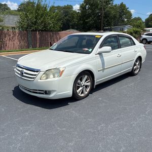 2007 Toyota AVALON LIMITED photo 1