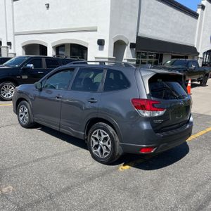 SUBARU FORESTER PREMIUM - 5