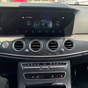 2022 Mercedes-BENZ E-CLASS thumbnail 38