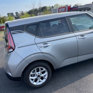 KIA SOUL LX - 9