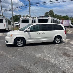 DODGE GRAND CARAVAN SXT - 3