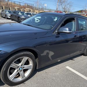 BMW 328D XDRIVE - 2