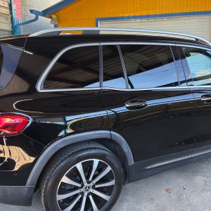 MERCEDES-BENZ GLB - 9