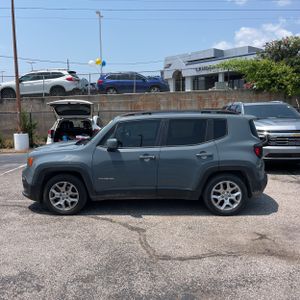 صورة 3 لـ 2017 JEEP RENEGADE LATITUDE