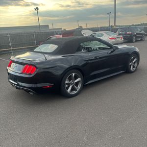 2015 FORD MUSTANG V6 照片 8
