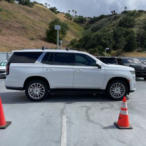 CADILLAC ESCALADE PREMIUM LUXURY - 10