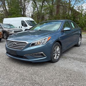 HYUNDAI SONATA SE - 1
