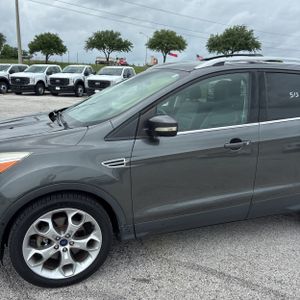 FORD ESCAPE TITANIUM - 2