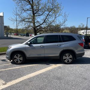 HONDA PILOT EX - 3