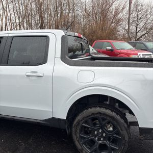 FORD MAVERICK LARIAT - 6