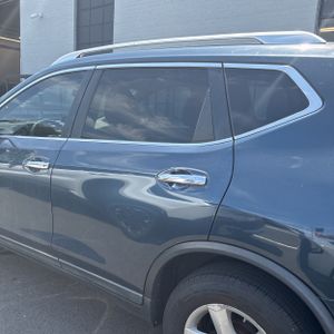 2015 Nissan ROGUE SV 照片 6