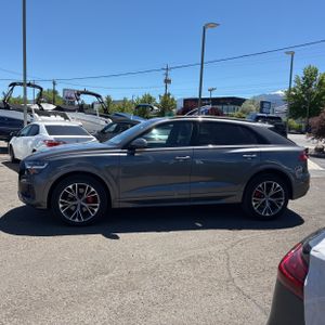 صورة 3 لـ 2020 AUDI Q8 PREMIUM