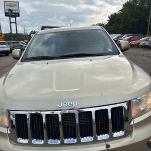 2011 JEEP GRAND CHEROKEE LAREDO — миниатюра 15