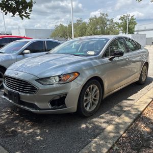 FORD FUSION SE - 1