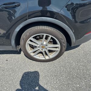 2023 Porsche CAYENNE 照片 16
