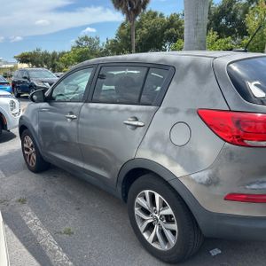 2016 KIA SPORTAGE LX photo 2