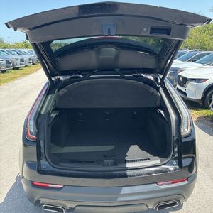صورة مصغرة 43 لـ 2022 Cadillac XT4 SPORT