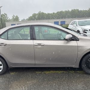 2015 Toyota COROLLA LE 照片 10