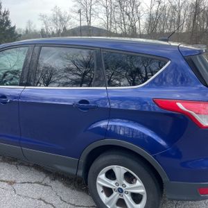 FORD ESCAPE SE - 6