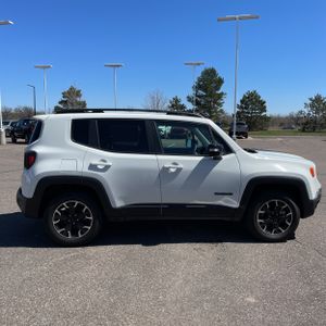 JEEP RENEGADE UPLAND - 10