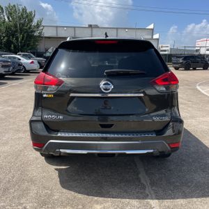 صورة 7 لـ 2017 Nissan ROGUE SV