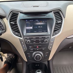 صورة 36 لـ 2017 Hyundai SANTA FE SE