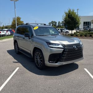صورة 12 لـ 2022 Lexus LX 600 LUXURY