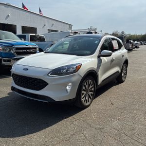 Ford Escape Titanium - 1
