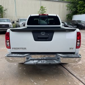 NISSAN FRONTIER SV-I4 - 7