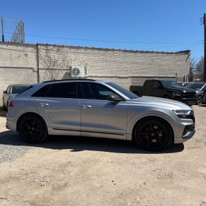 AUDI SQ8 PREMIUM PLUS - 10