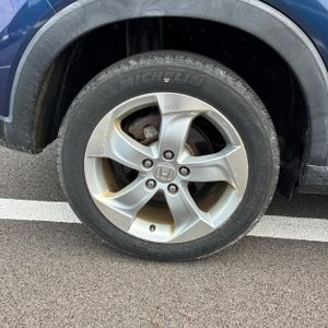 2016 Honda HR-V LX photo 19
