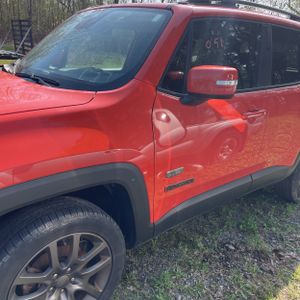 JEEP RENEGADE LATITUDE 75TH ANNIVERSARY - 2