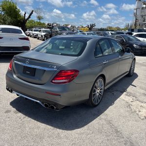 MERCEDES-BENZ E-CLASS AMG - 7