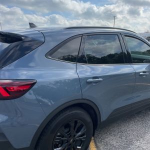 FORD ESCAPE ACTIVE - 9