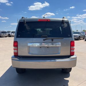 JEEP LIBERTY SPORT - 7