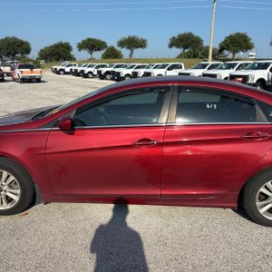 2013 Hyundai SONATA GLS 照片 4