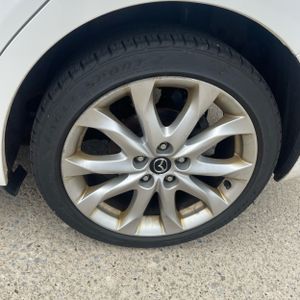 صورة 18 لـ 2015 Mazda MAZDA3 S GRAND TOURING