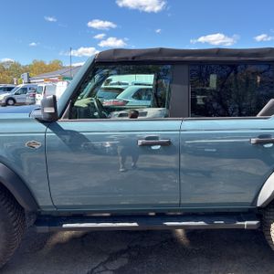 FORD BRONCO - 4