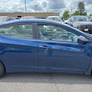 2015 Hyundai ELANTRA SE — миниатюра 11
