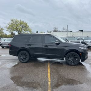 LINCOLN NAVIGATOR RESERVE - 10