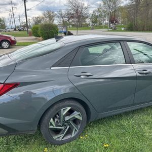 HYUNDAI ELANTRA SEL CONVENIENCE - 9