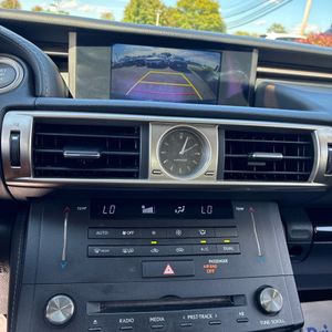 صورة 39 لـ 2016 Lexus IS 300 BASE