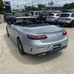 MERCEDES-BENZ E-CLASS - 5